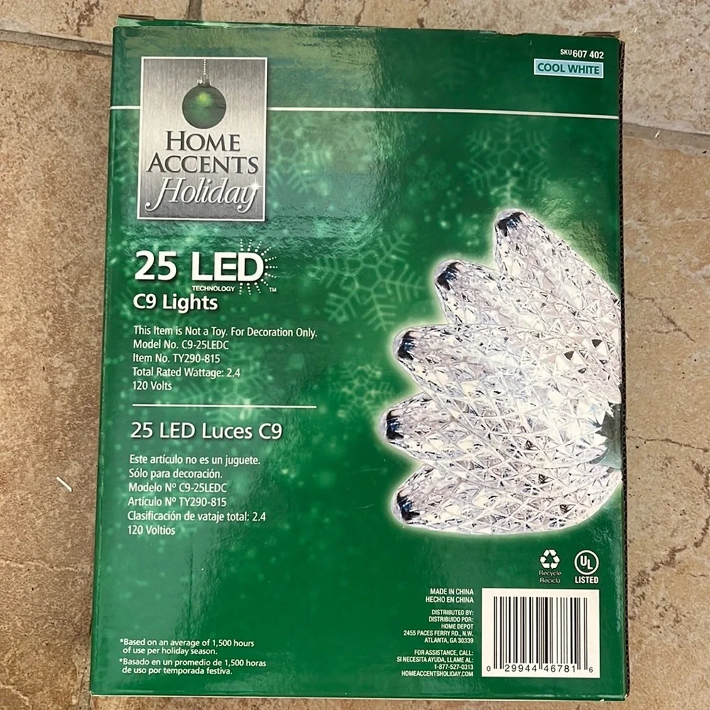 🦃 HOME ACCENTS 25 COUNT LED C9 COOL WHITE HOLIDAY LIGHTS